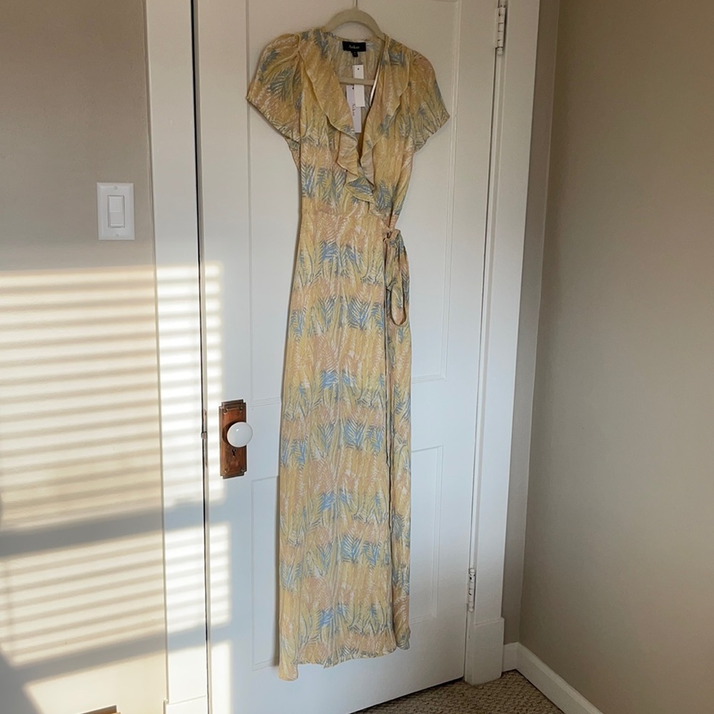 Aakaa Wrap Dress, Size Medium